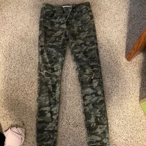 Camo high rise skinny jeans